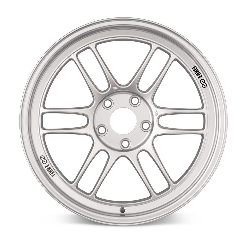 Garage16 - RPF1,17X9,35,5X114.3.3,SILVER